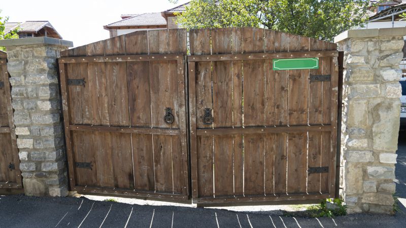 Driveway Gate Replacement in Clermont, FL